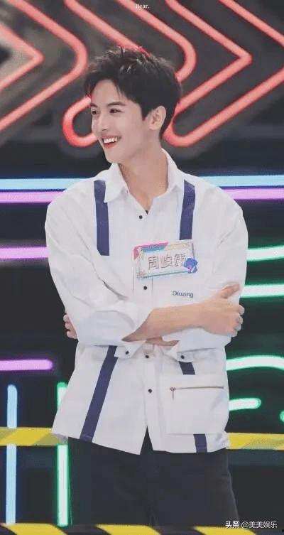 周峻纬圈内最新爆料,揭秘娱乐圈不为人知的幕后真相 第2张 周峻纬圈内最新爆料,揭秘娱乐圈不为人知的幕后真相 第2张