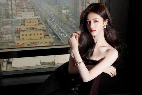 白鹿爆料视频,娱乐圈幕后真相大曝光